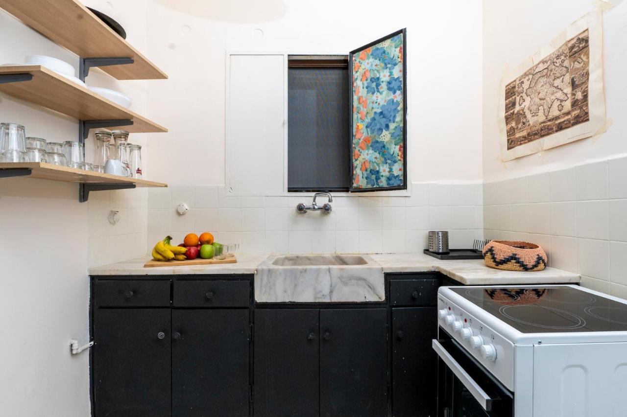 Tranquility Downtown Athens Apartman Kültér fotó