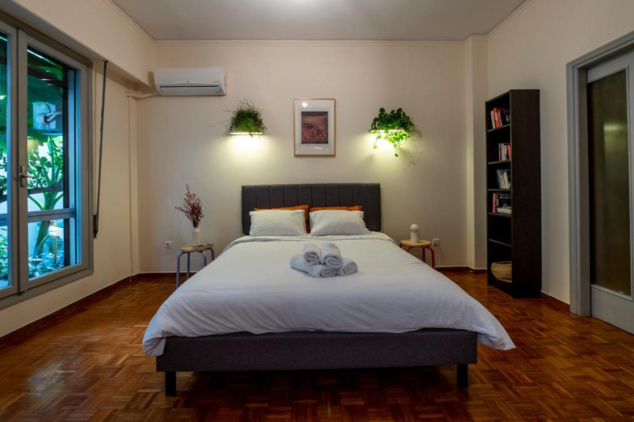 Tranquility Downtown Athens Apartman Kültér fotó